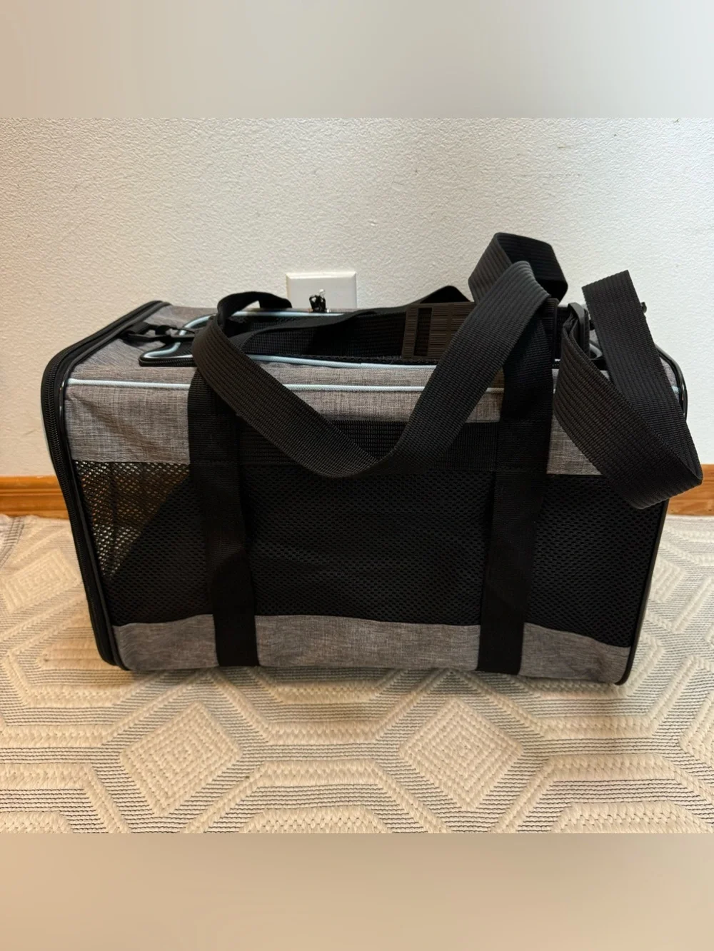 New. Vceoa Soft Pet Carrier 19”x12”x12” Foldable Dog Cat Travel Bag Gray